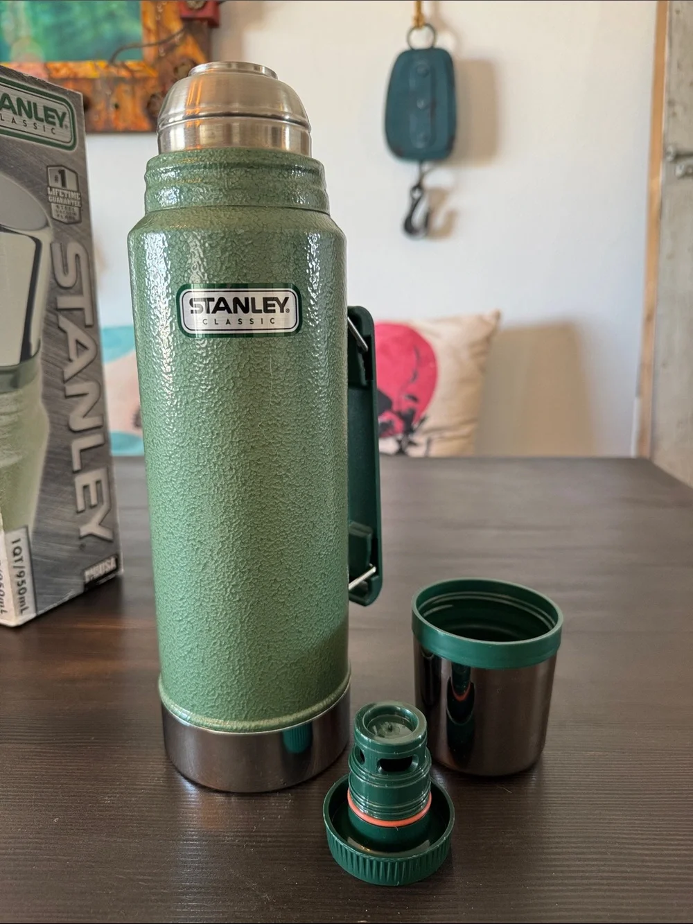 NIB Aladdin Industries Stanley Green Vacuum Flask 1 Qt. *Made in USA - Picture 2 of 3